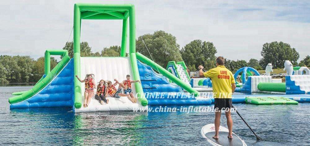 Parque acuático mediano