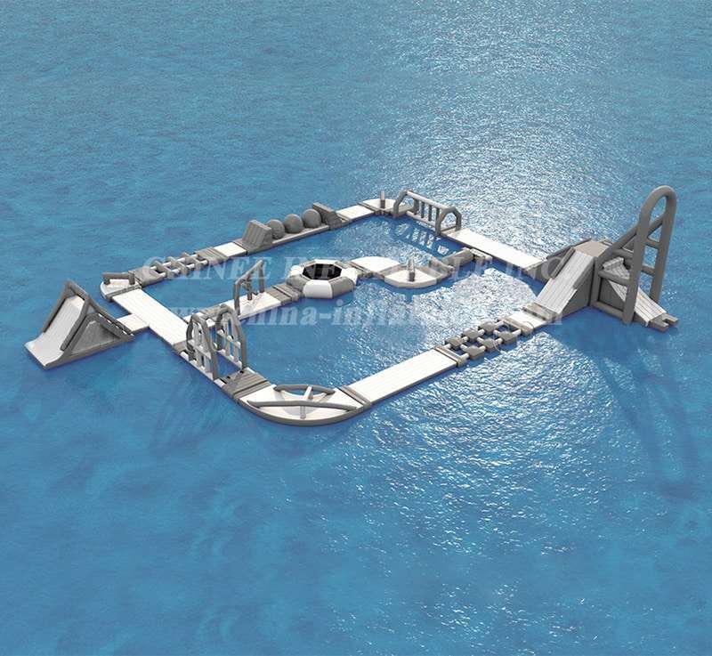 Parque acuático hinchable