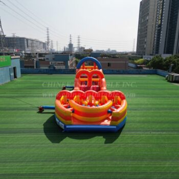 インフレータブル障害物コース