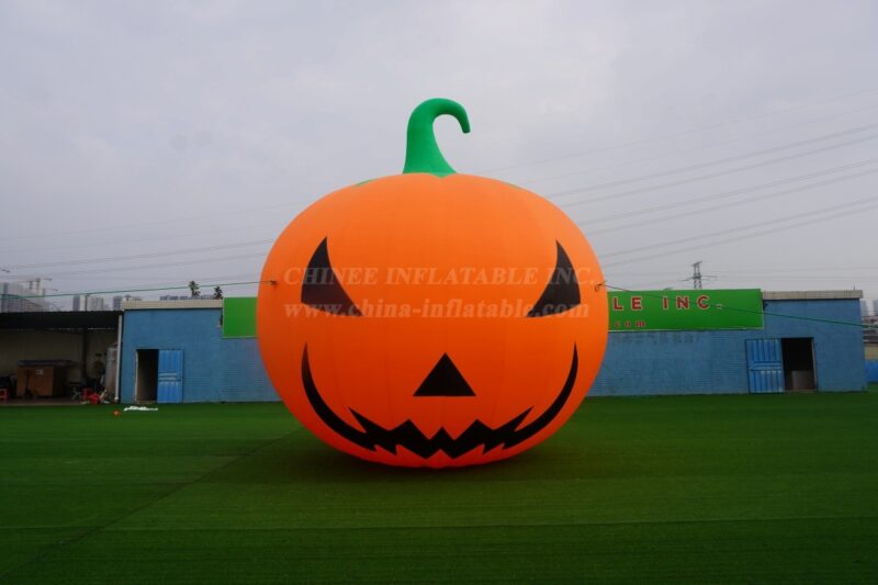 ハロウィーン用インフレータブル