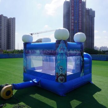 Mini château gonflable