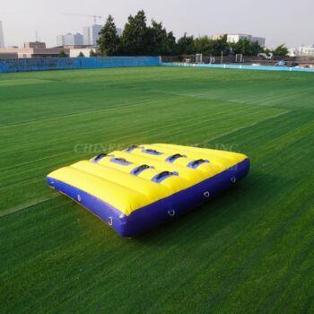 T10-156 Giochi di sport acquatici