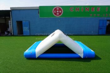 T10-500 Giochi di sport acquatici