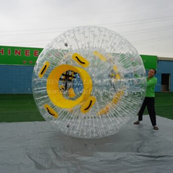 Ballon d'eau, ballon Zorb et ballon pare-chocs