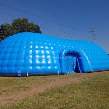 قبة قابلة للنفخ