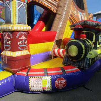 الملاهي القابلة للنفخ