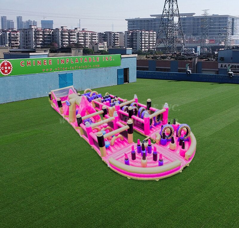 Corrida de desafio insuflável