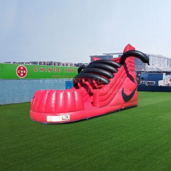 Terrain de jeux gonflable