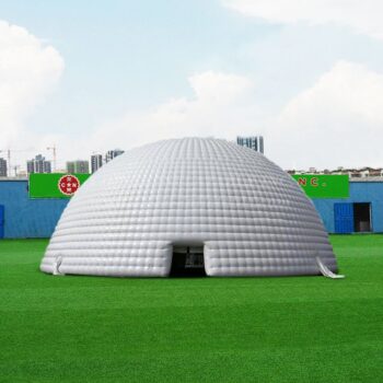 قبة قابلة للنفخ