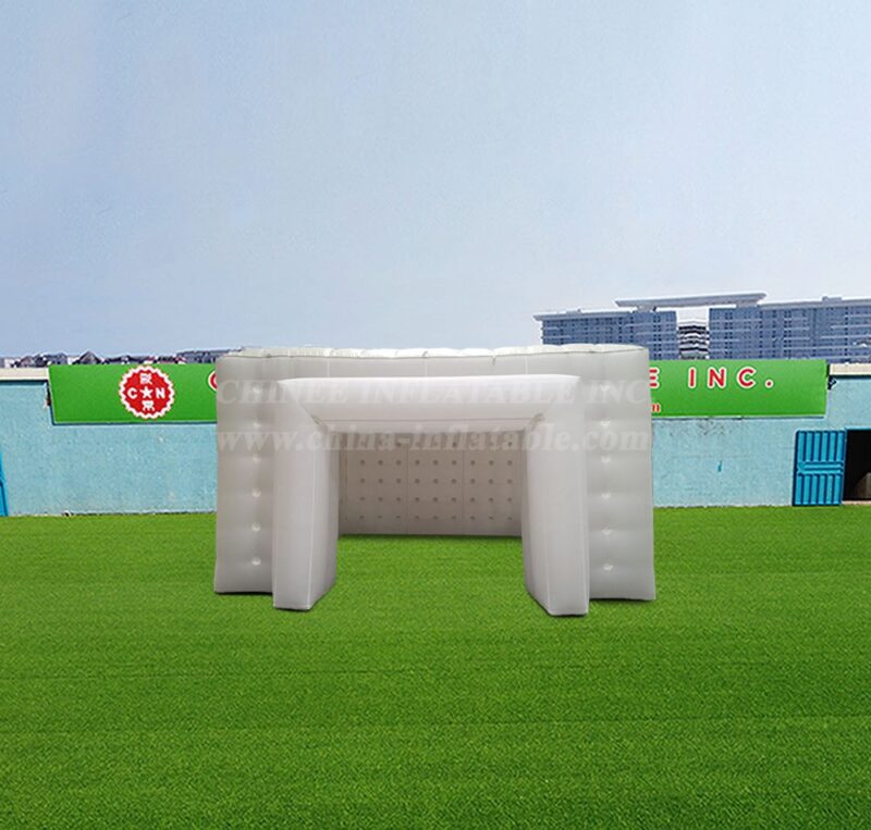 Tenda insuflável em forma de cubo